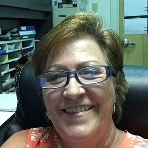 Meet your Posher, Brenda
